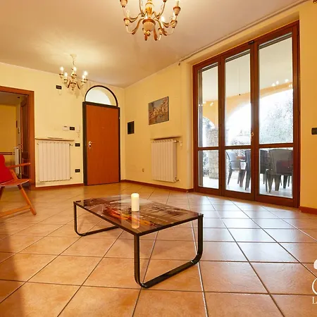 Apartment Casa Rosetta Manerba del Garda