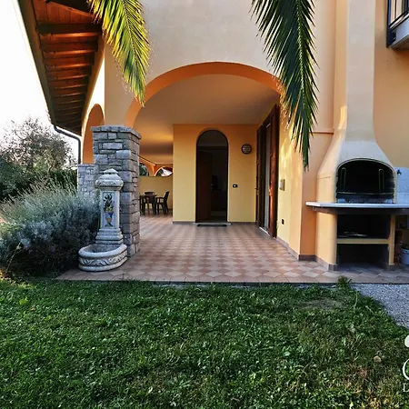 Apartment Casa Rosetta Manerba del Garda